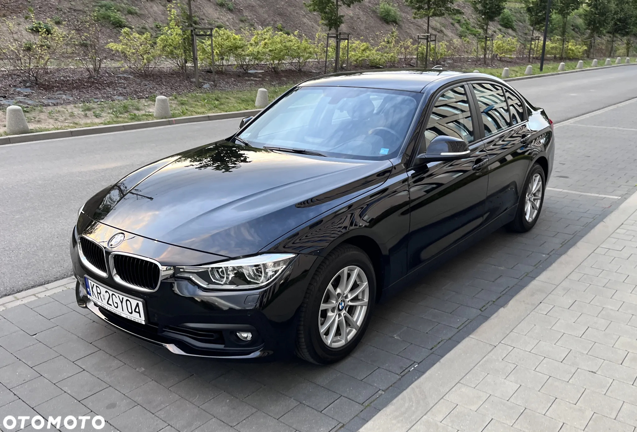 BMW Seria 3 318i - 3