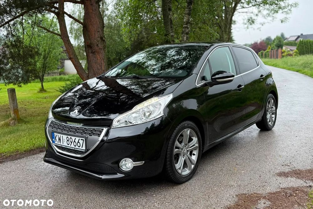 Peugeot 208 1.6 e-HDi Allure STT - 2