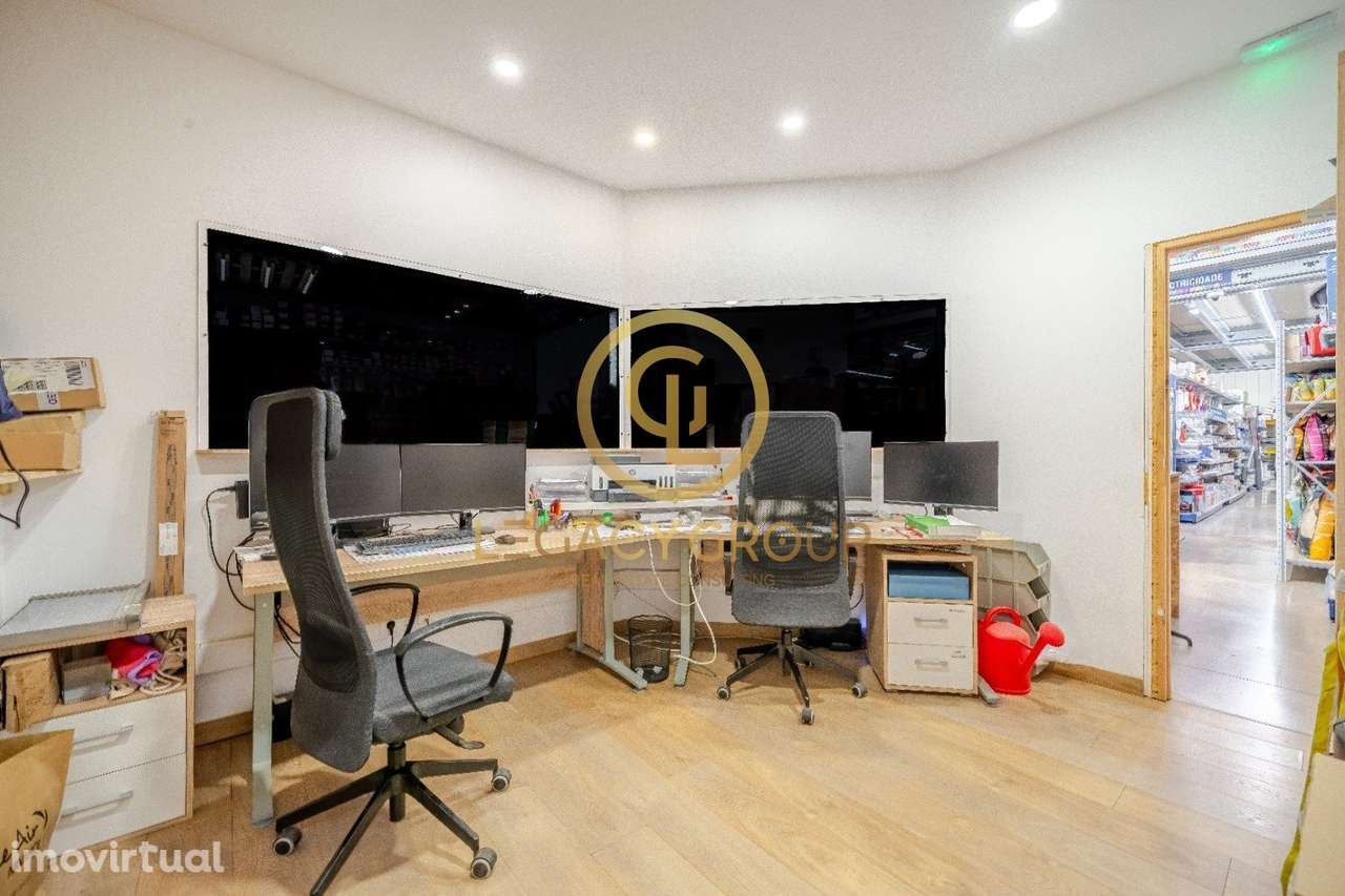 Armazém Moderno + Negócio de Bricolage em Tunes - Grande imagem: 5/34