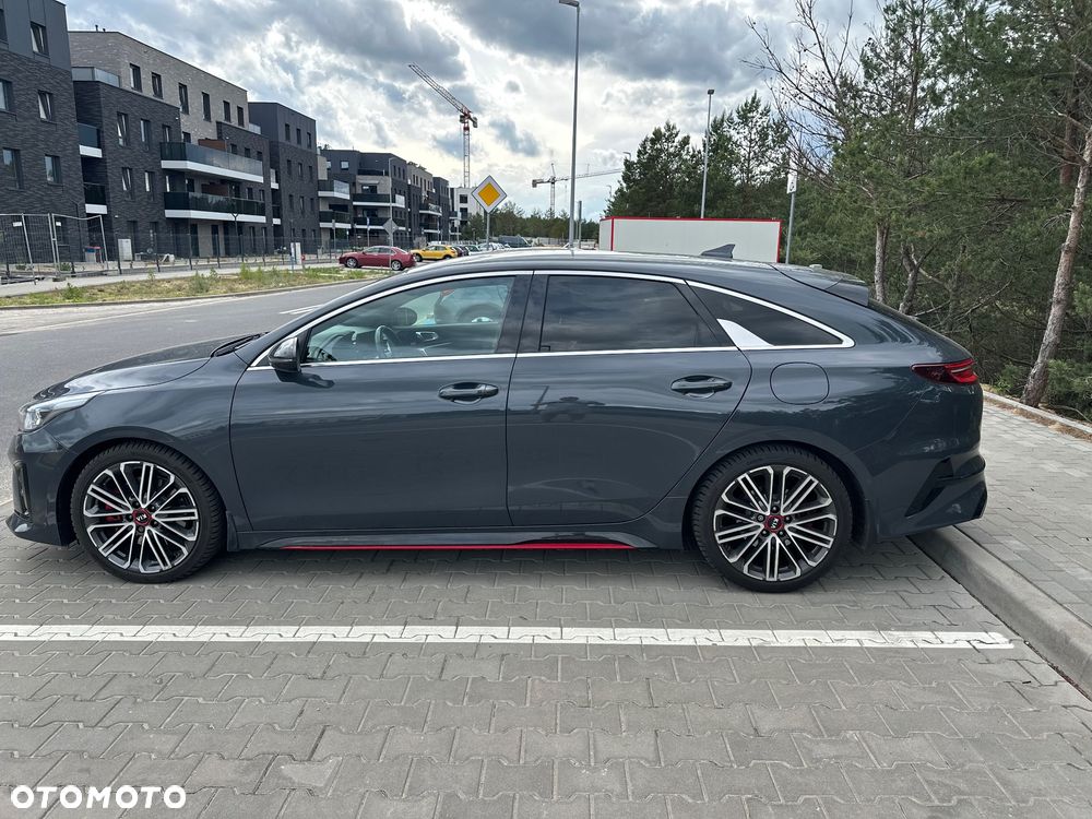 Kia ProCeed - 7