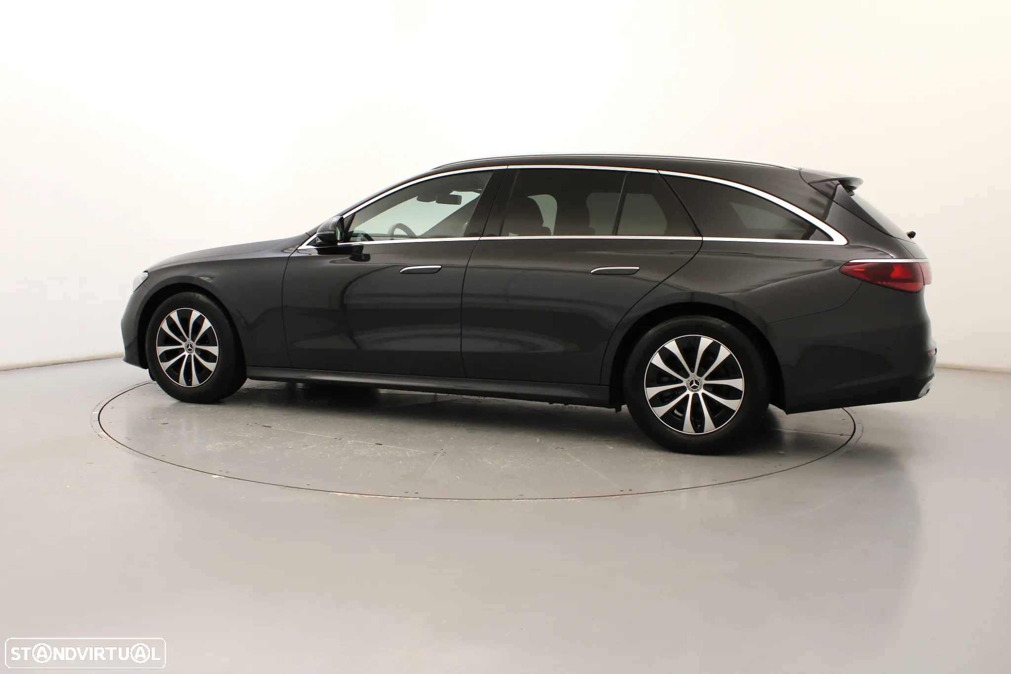 Mercedes-Benz E 220 d - 11