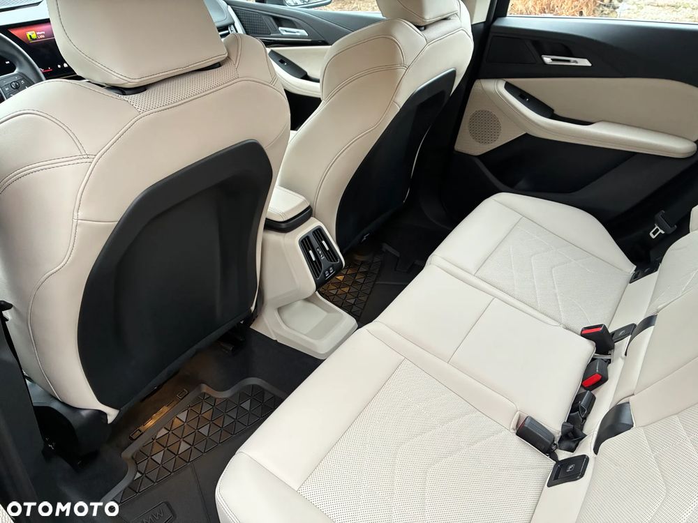 BMW Seria 2 218i Luxury Line - 12