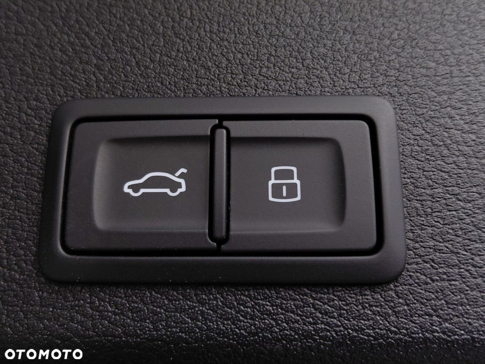 Audi A4 Avant 40 TFSI mHEV Quattro S Line S tronic - 36
