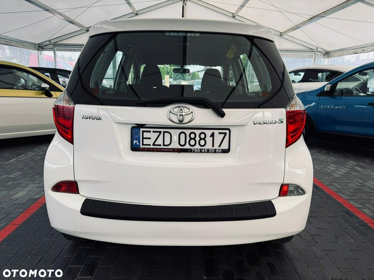 Toyota Verso S - 15