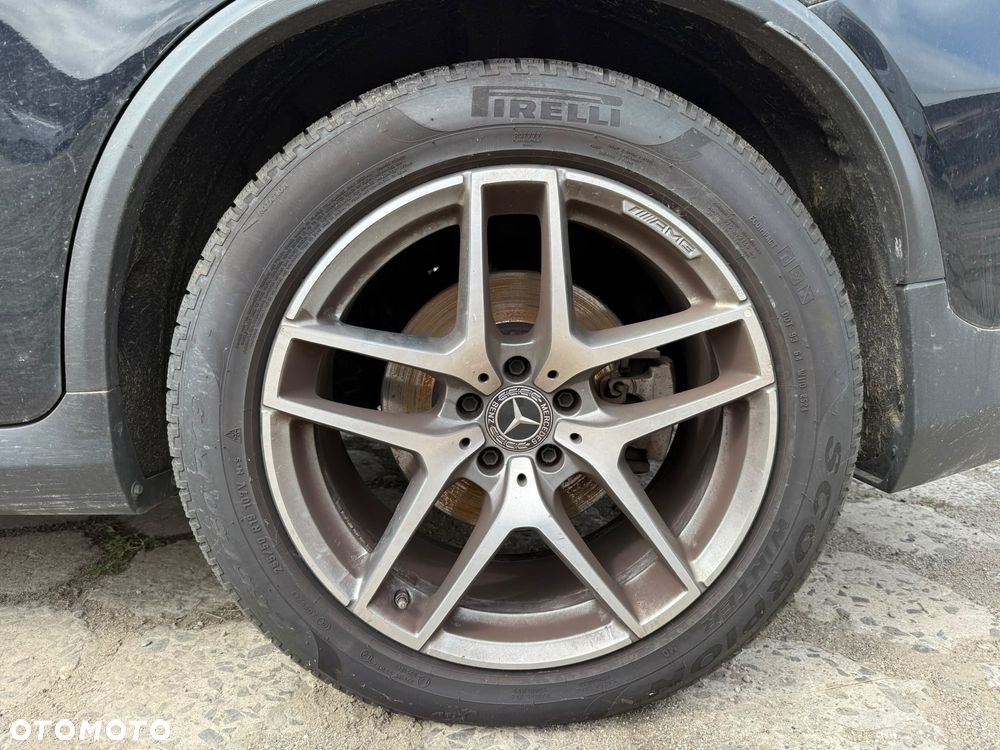 Mercedes-Benz GLC 250 4Matic 9G-TRONIC AMG Line - 38