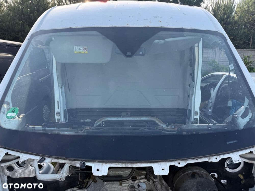 SZYBA CZOŁOWA PRZÓD FORD TRANSIT MK8 2018