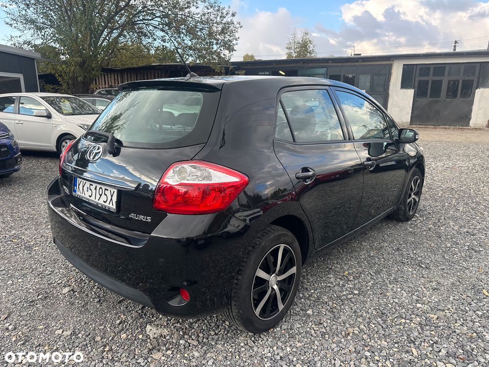 Toyota Auris 1.33 VVT-i Edition - 16