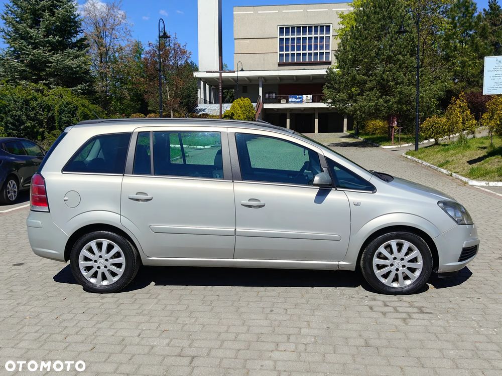 Opel Zafira 1.9 CDTI - 2
