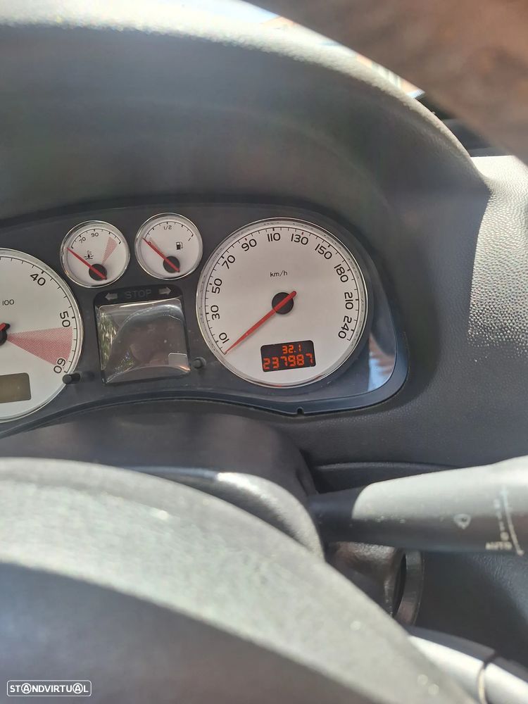 Peugeot 307 SW 1.6 HDi FAP Executive - 10