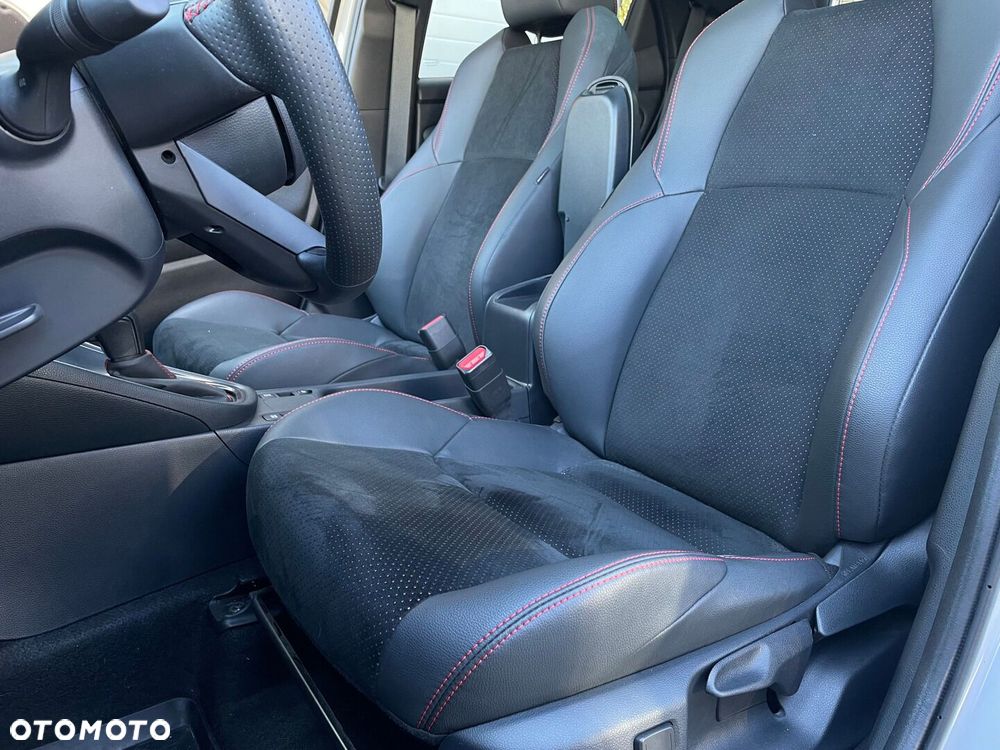 Toyota Yaris - 11