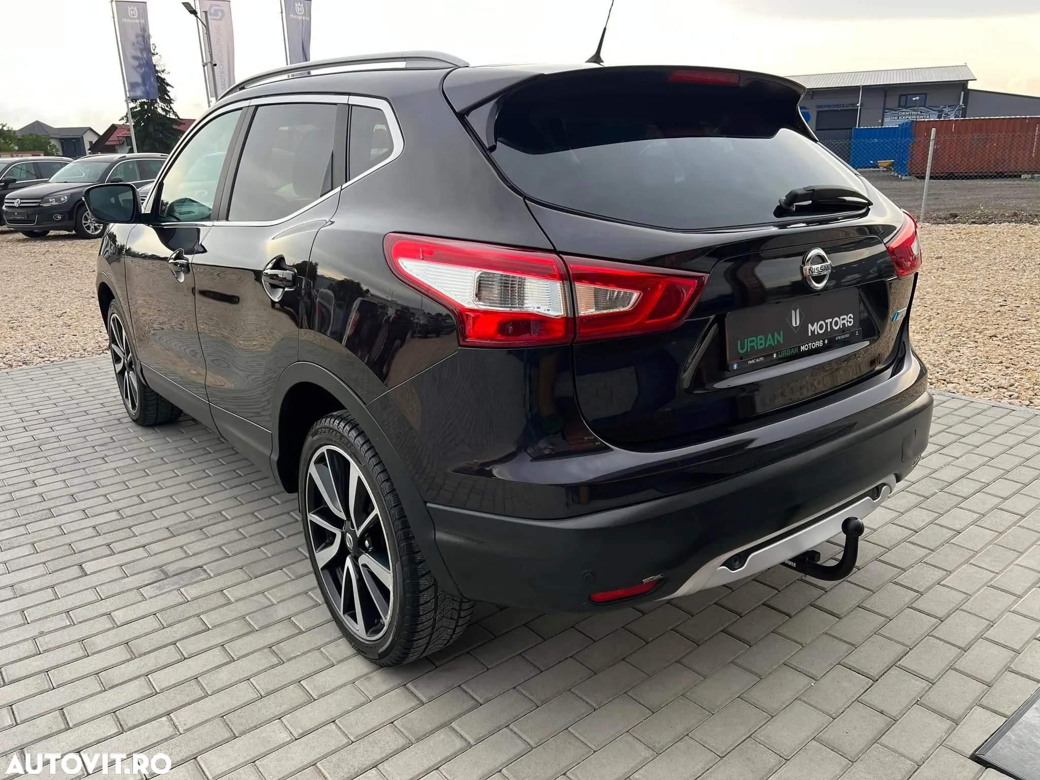 Nissan Qashqai 1.6 DCI Start/Stop Tekna - 24