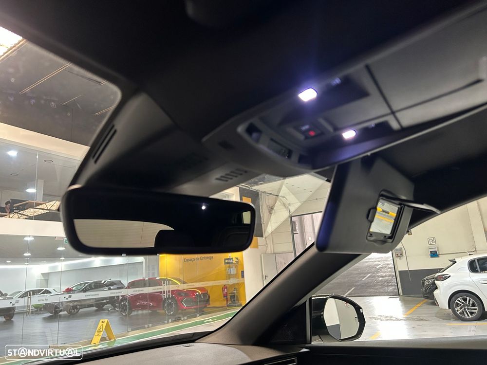 Peugeot 3008 1.2 Hybrid Allure Pack e-DCS6 - 40