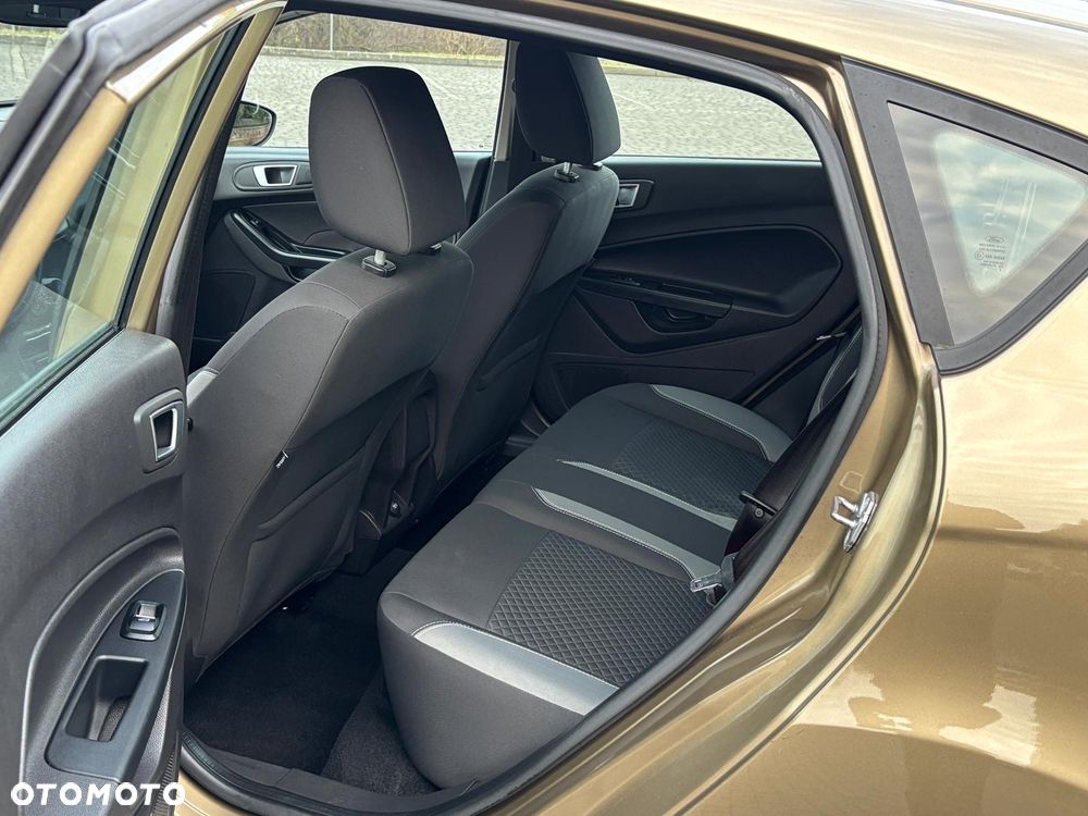 Ford Fiesta 1.6 TDCi DPF Silver X plus (SVP) - 9