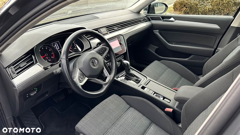 Volkswagen Passat Variant 1.5 TSI EVO Business DSG - 8