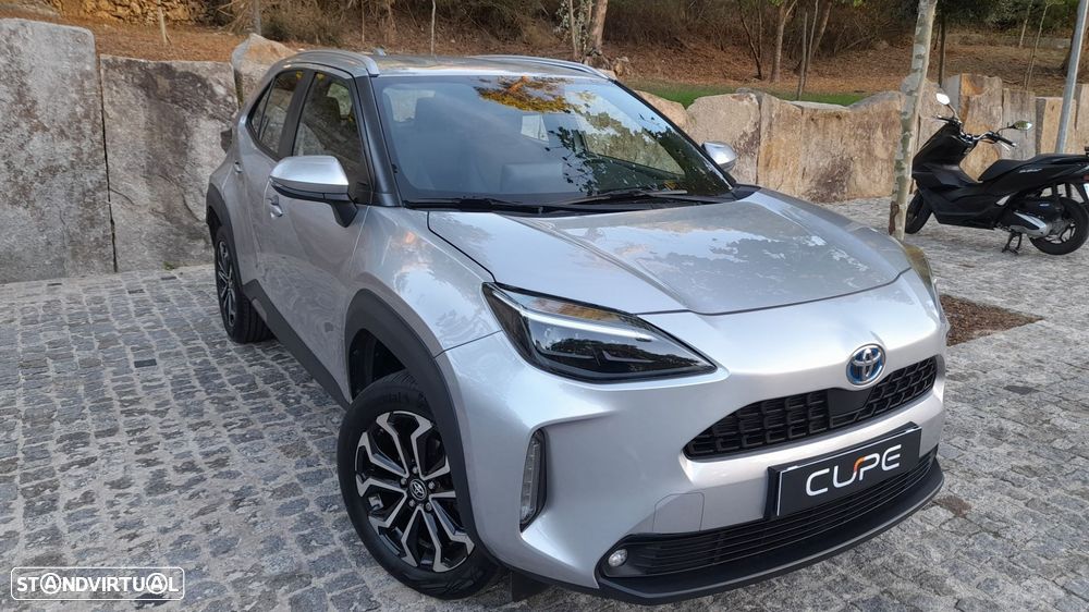 Toyota Yaris Cross 1.5 HDF Exclusive - 2