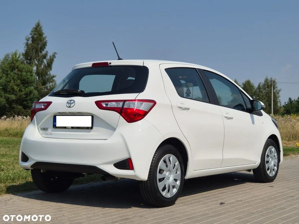 Toyota Yaris 1.5 Active - 17
