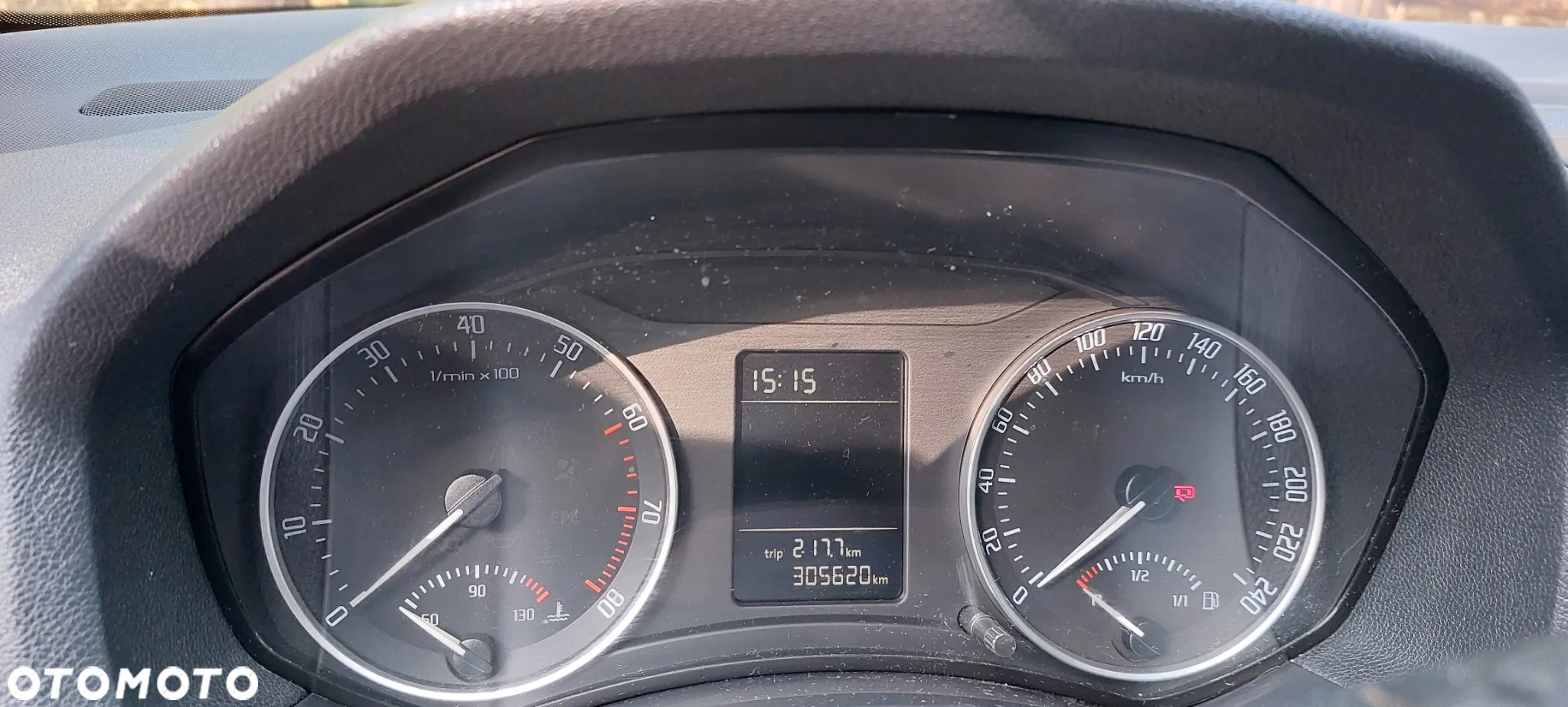 Skoda Octavia 1.4 TSI Ambiente DSG - 17