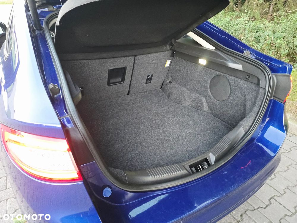 Ford Mondeo 2.0 EcoBoost ST-Line - 32