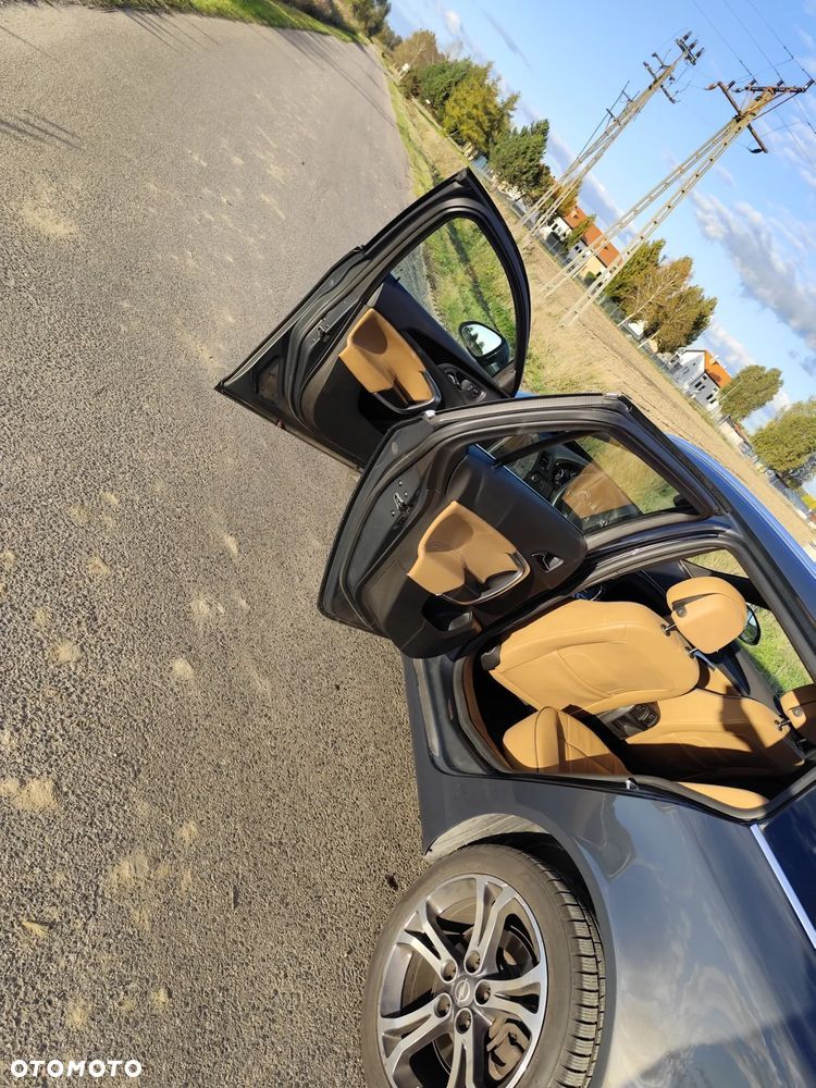 Opel Insignia 2.0 CDTI Executive - 6