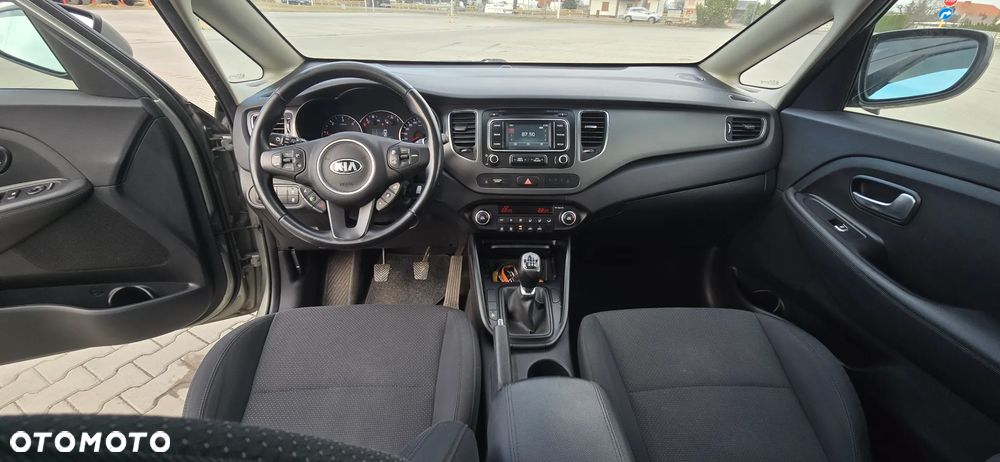Kia Carens 1.7 CRDi 115 Dream-Team Edition - 15