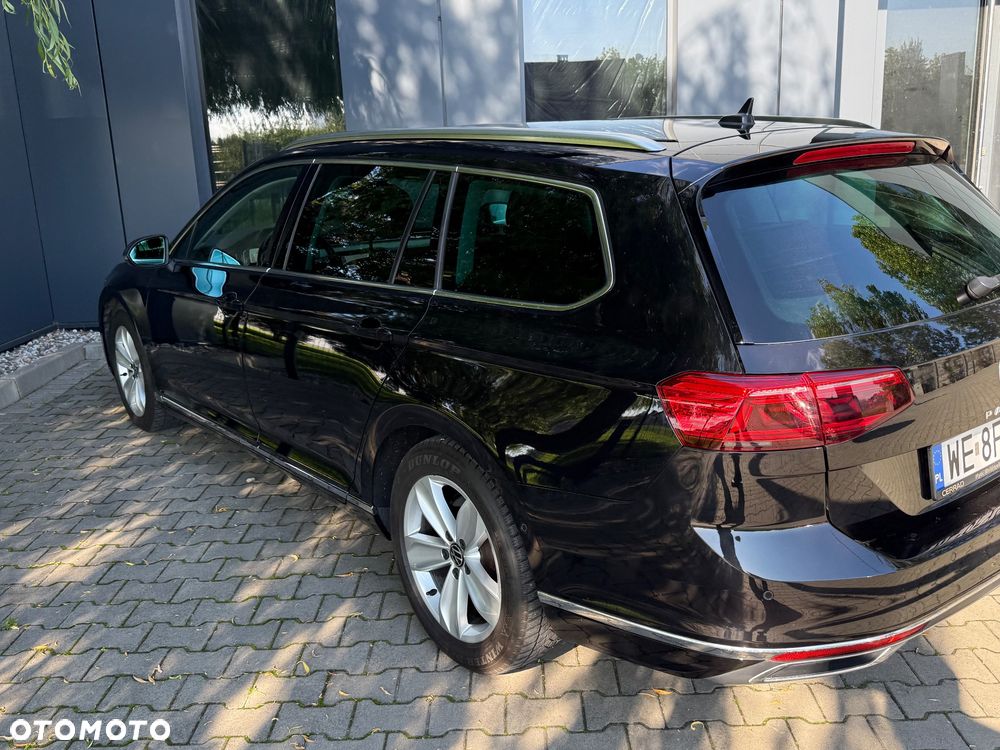 Volkswagen Passat 2.0 TDI EVO Elegance DSG - 22