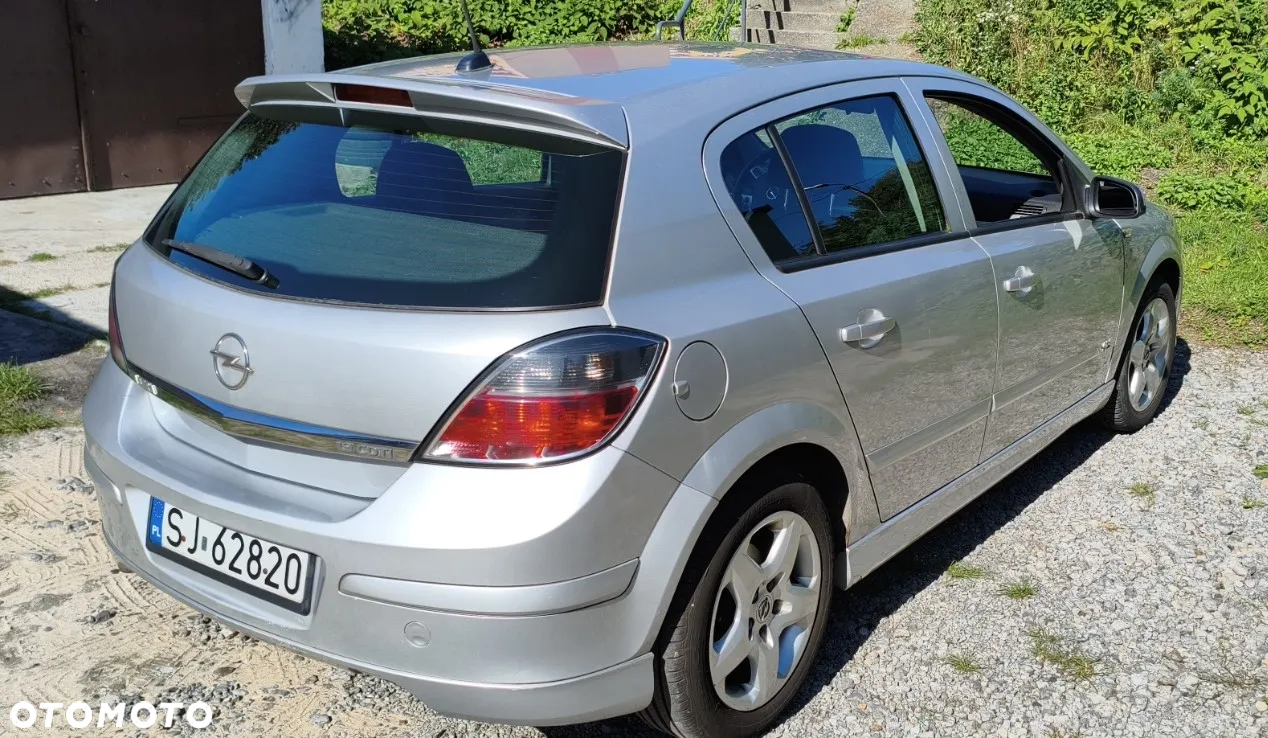 Opel Astra III 1.9 CDTI Enjoy - 4