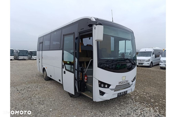 Isuzu Novolux