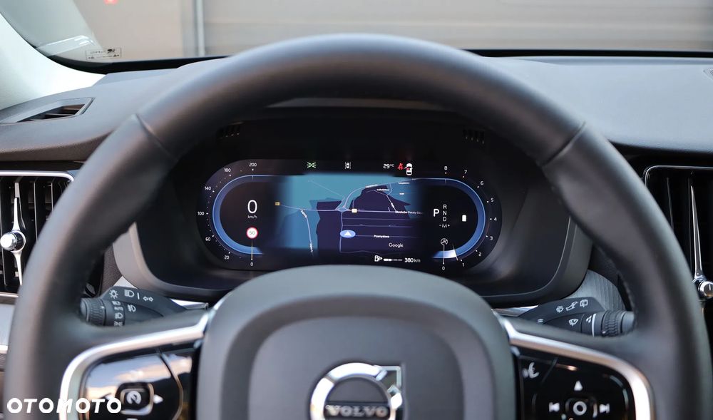 Volvo XC 60 B5 B AWD Plus Dark - 14