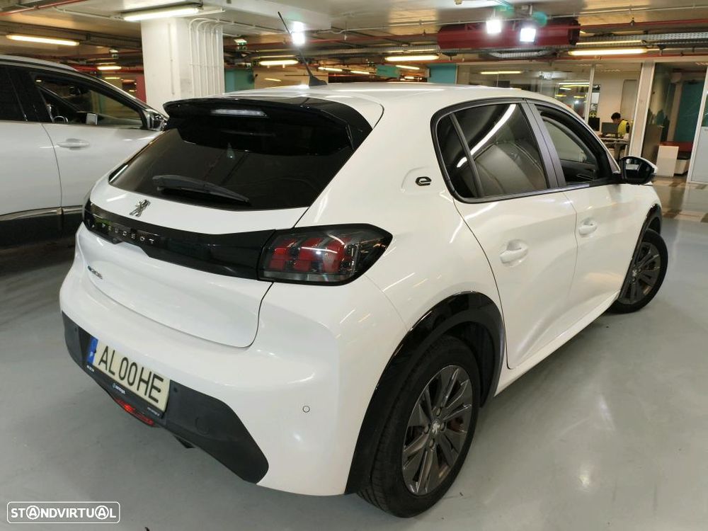 Peugeot e-208 50 kWh Active Pack - 4