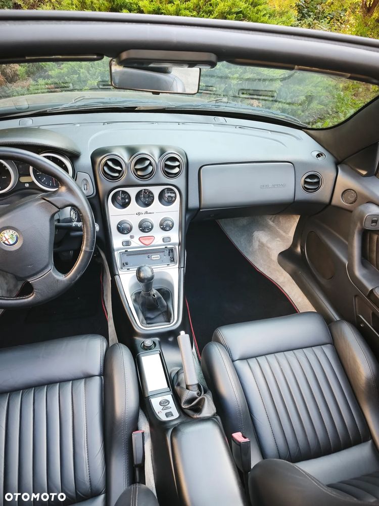 Alfa Romeo Spider - 19