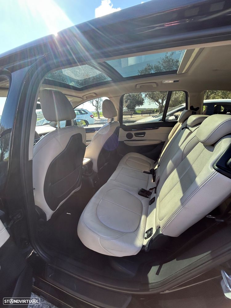 BMW 216 Gran Tourer d 7L Line Luxury - 8