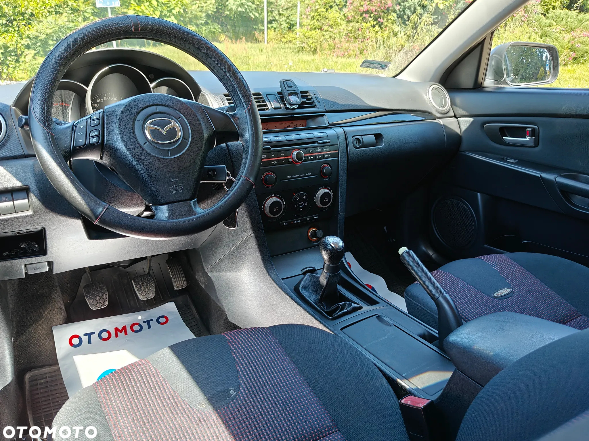 Mazda 323F 1.8 GLX - 15