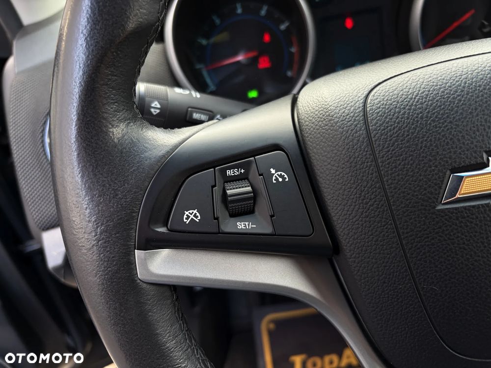 Chevrolet Cruze 1.8 LT+ - 24