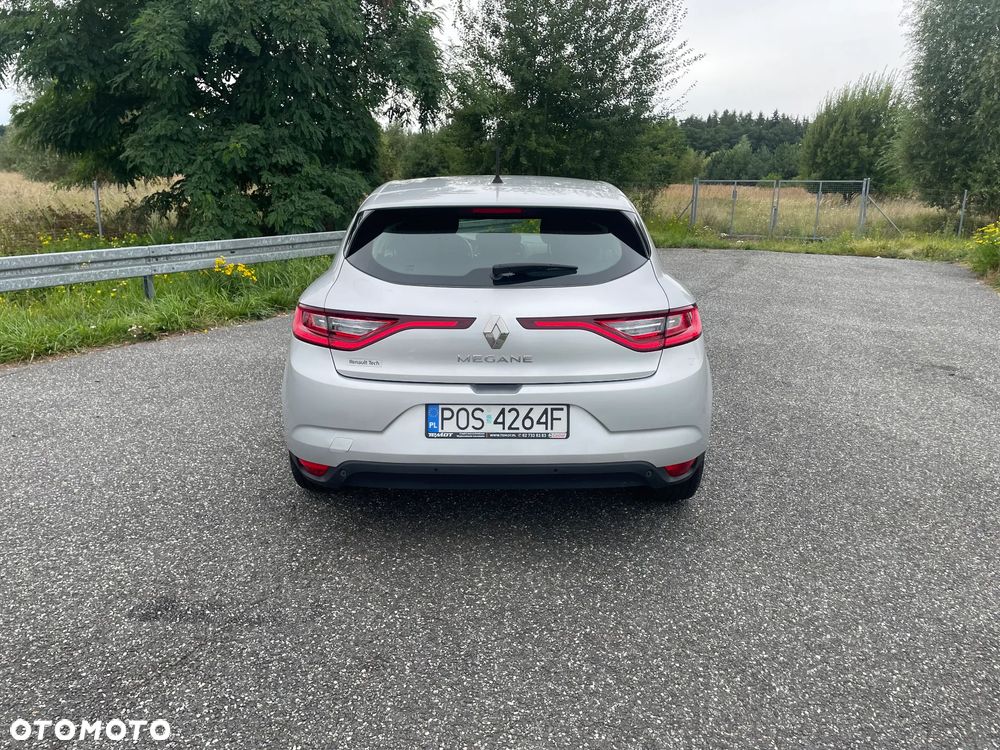 Renault Megane 1.3 TCe FAP Techno EDC - 5