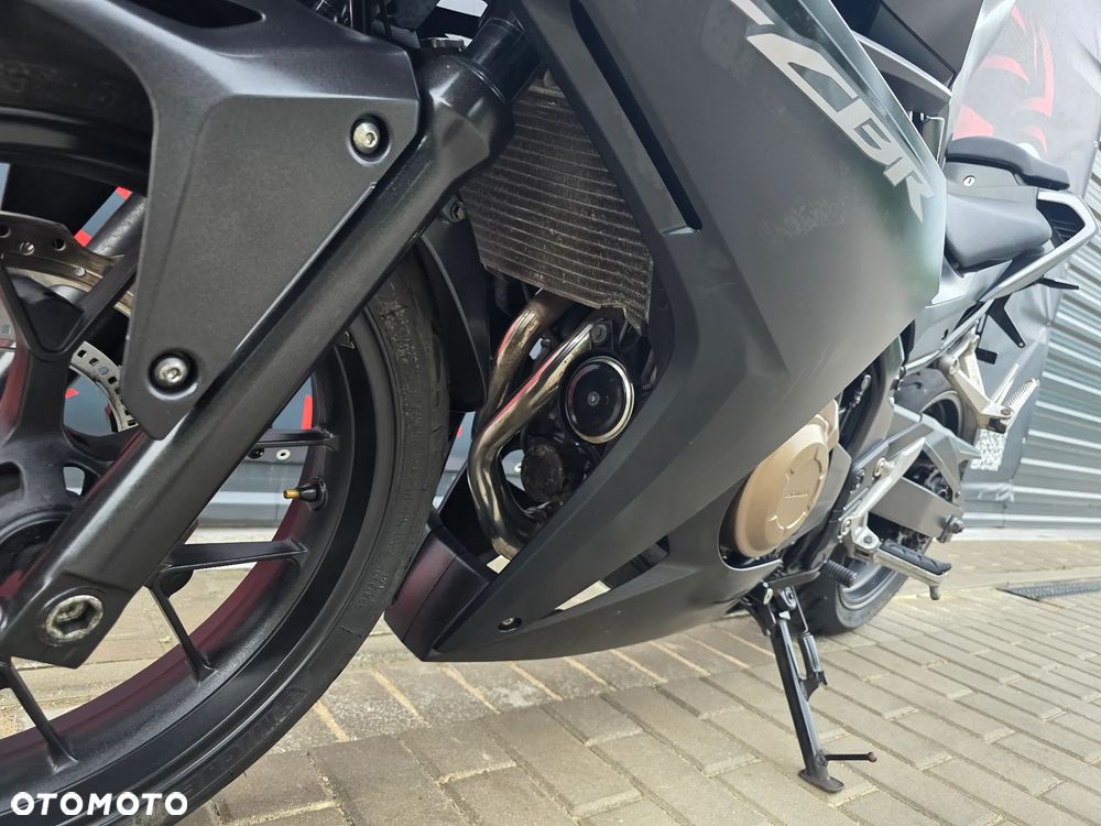 Honda CBR - 15