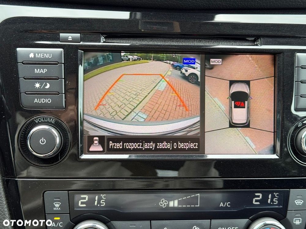 Nissan Qashqai 1.3 DIG-T N-Connecta - 23