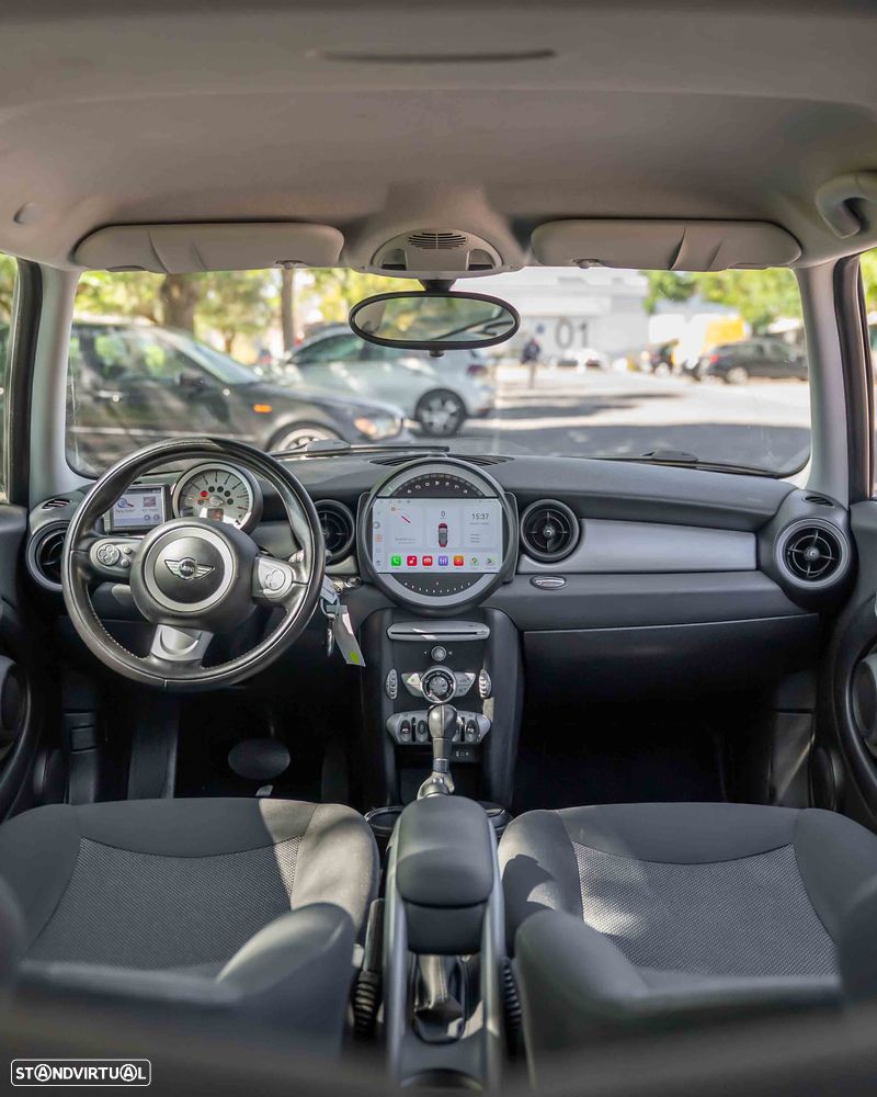 MINI Clubman One Auto - 11