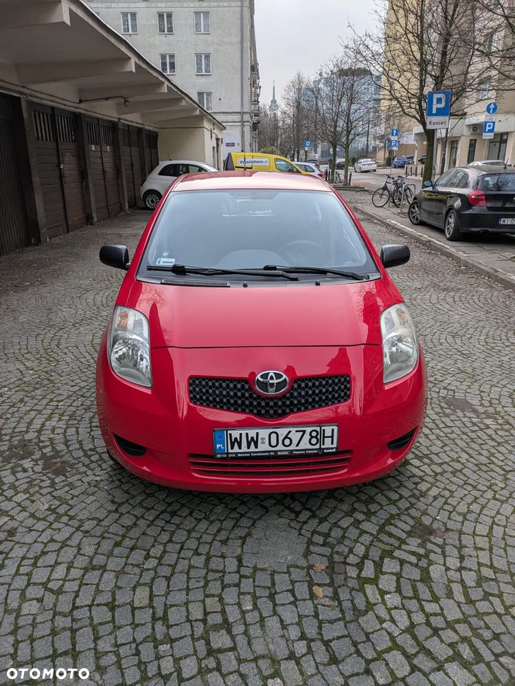 Toyota Yaris 1.3 Terra - 2