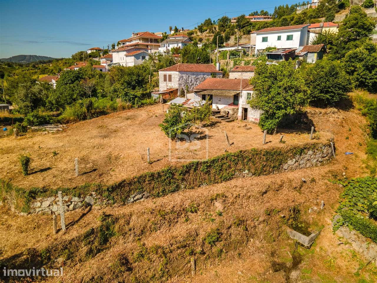 Moradia Devoluta T1 Venda em Sobrado e Bairros,Castelo de Paiva - Grande imagem: 3/28