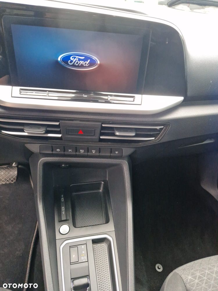 Ford Tourneo Connect Grand - 30
