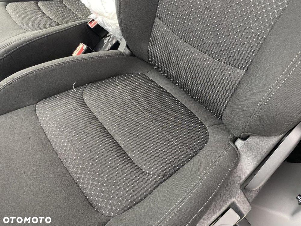 Maxus Deliver 7 - 12