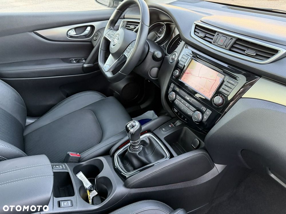 Nissan Qashqai 1.3 DIG-T Tekna - 37