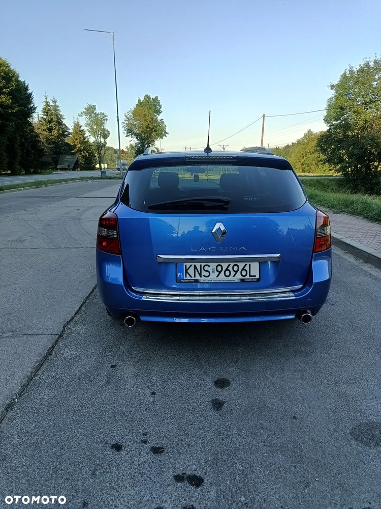 Renault Laguna 2.0 dCi Initiale - 9