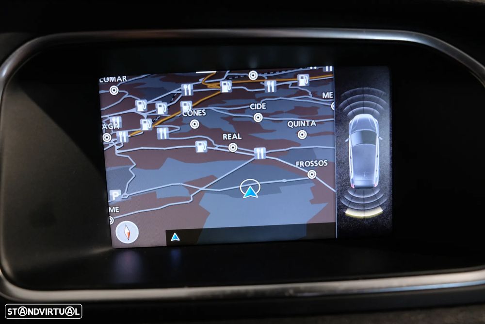 Volvo V40 1.6 D2 Momentum - 16
