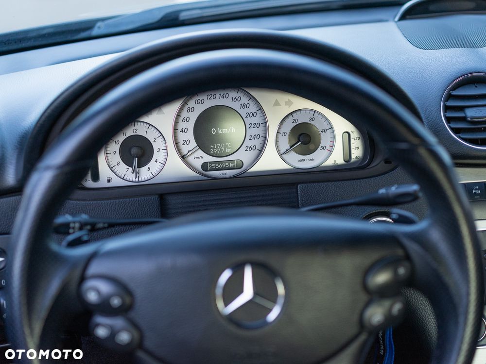 Mercedes-Benz CLK 220 CDI Automatik Avantgarde Grand Edition DPF - 26