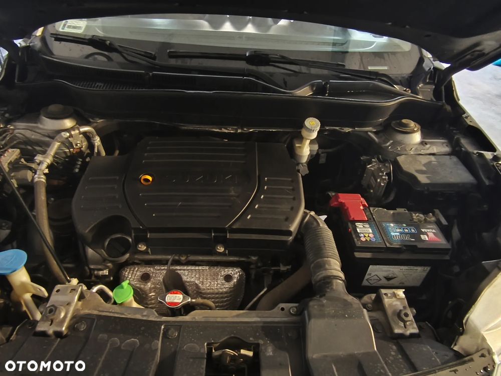 Suzuki Vitara 1.6 Comfort 2WD - 17