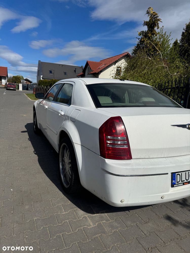 Chrysler 300C 3.5 V6 - 3