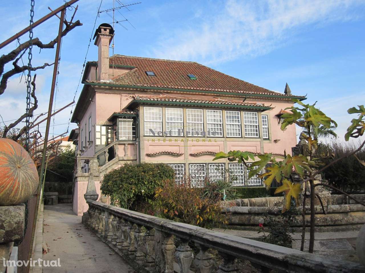 Moradia independente à venda na Avenida Tenente Coronel Silva Simões - Grande imagem: 3/58