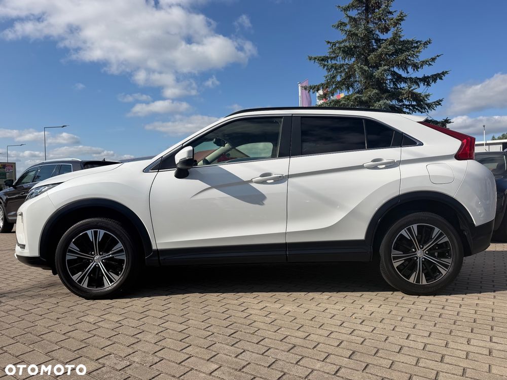 Mitsubishi Eclipse Cross 1.5 T-MIVEC CVT 2WD Connect - 3