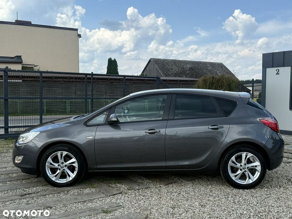 Opel Astra - 19